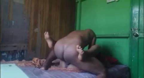 အိမ်က ကြီးတော်တို့လင်မယား ကြမ်းချက်