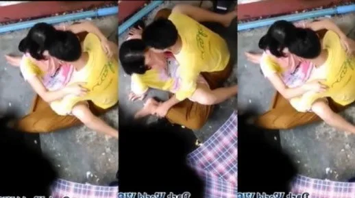 အိမ်နံရံထောင့်မှာ လိုးနေကြတဲ့ အတွဲ