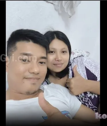 ဘဲ နဲ့ လိုးတဲ့ Htet Htet Myo