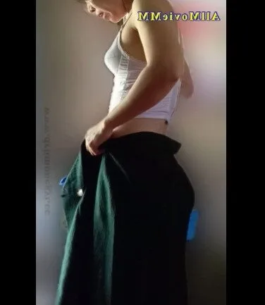 ဆရာမလေးကို ဘေးတစောင်းနဲ့ တကြောင်းလိုးတာ