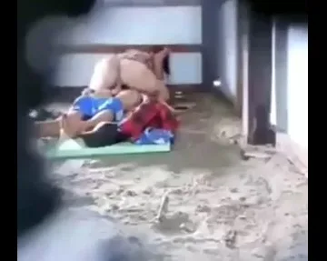 စားမကုန် သောက်မကုန် အိုးကြီးကိုဖုတ်နေတာ