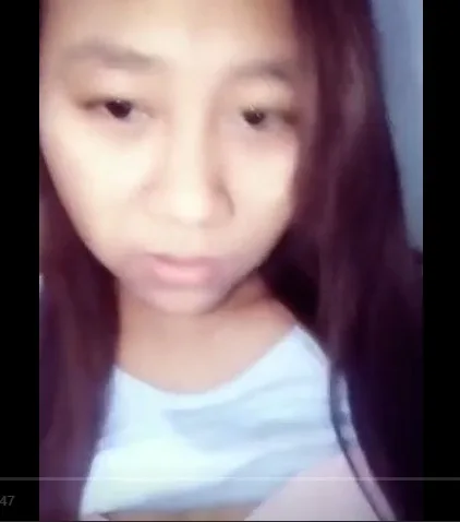 မြင်းခြံသူ စောက်ဖုတ်လေး