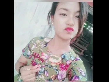 မေးစေ့မှာ မှည့်လေးနဲ့ အကိတ်ကြီးဟ ဂလုကြကွာ