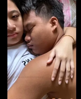 ဆော် အရည်ရွှဲအောင်ကြိတ်တဲ့ မြန်မာဟုမ်းမိတ်