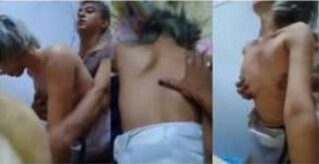 ဖင်လေးကို ကော့နေအောင်ကုန်းပေးတာ