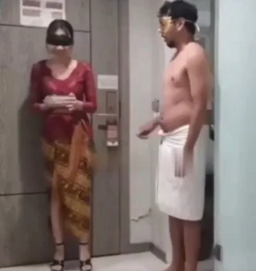 အလိုးခံရတာ ရင်ဖုံးလေးနဲ့ မြန်မာအောကား အသစ်