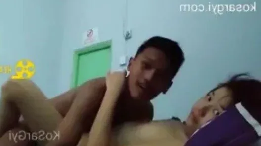 Hotel မှာ ရှယ်လိုးနေကြတဲ့ မြန်မာစုံတွဲ