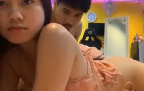 အိမ်တွင်းလိုးတဲ့ကိုယ်တိုင်ရိုက်စုံတွဲ အောကား