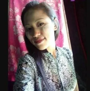 သနပ်ခါးလေးနဲ့ မကွေးသူ