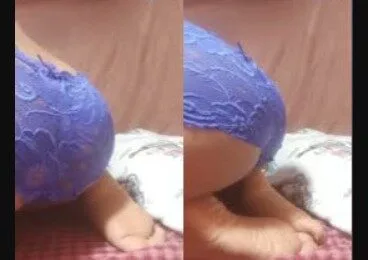 မအိပ်ခင် စောက်ဖုတ်လေးက ယားလိုက်ရမှ