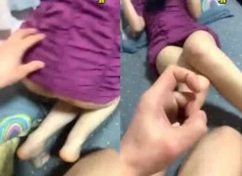 စော် အလန်းလေးကို ဖင်ထောင်ပြီး လိုးတဲ့ စားဘဲ