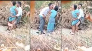 ရွာမှာ မတ်တပ်လိုးနေတဲ့ မြန်မာစုံတွဲ ချောင်းရိုက်အောကား