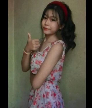 ရှမ်းမလေး စောက်ဖုတ်နီတာရဲရဲလေး