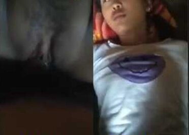 စုမြတ်မွန်ထွန်း ကို ရှယ်လိုးဖုတ်တာလေး