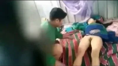 ဘေး အခန်းကလင်မယား လိုးနေတာချောင်းရိုက်