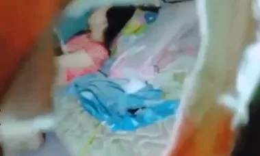 ရိုက်တဲ့သူကလည်းရိုက်ပီပေါ့ ဘေးအခန်းမှာတော့ အပိုင်လိုးနေပီ