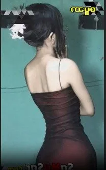 လုံးနေတာ မြန်မာအိုးပါးလေးဆိုပေမဲ့ ဘဲက ဖင်ထောင်လိုးတာအသစ်လေး