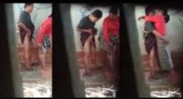 မတ်တက် ရပ်လိုးတာ ချောင်းရိုက်လေး မိ ဦးလေးတို လည်းငယ်မူပြန်တာ