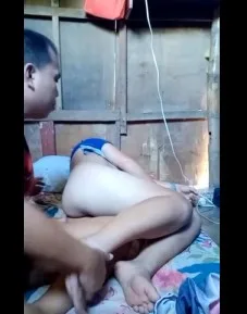 အိမ်တွင်းဖြစ် ကိုယ်တိုင်ရိုက် အလန်းလေး ဂလုကြ