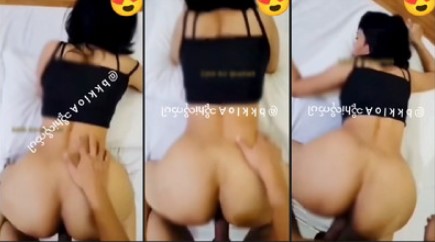 သေချာ နေပေး ဖင်ကိုကော့ထားတဲ့အောကား