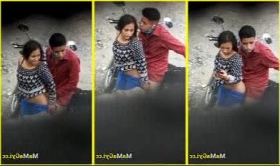 ဆိုင်ကယ်ဘေးမှာ မော်တော်ဆပ်တဲ့ အတွဲချောင်းရိုက်အောကား