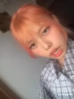 soloအောကား အကိတ်လေးဂလုကြကွာ နောက်ထပ် Chatgirl လေးတယောက်