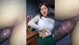 ဖင်အလိုးခံပြီး ခရေအဖွင့်ခံလိုက်ရတဲ့ ကျောင်းသူဖြူစိမ်းလေး အောကား